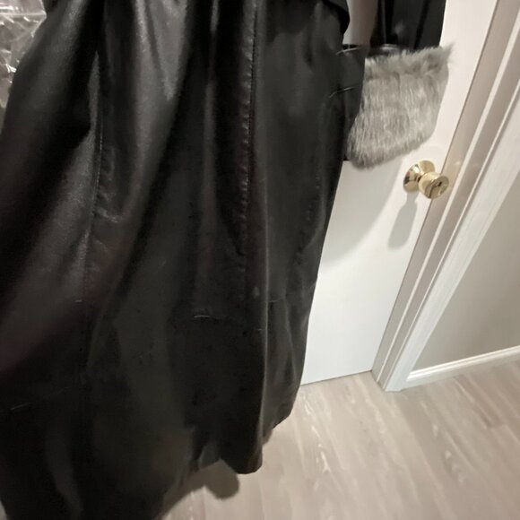 Vintage Newport News Leather Faux Fur Steampunk Goth Punk Belted Y2K Long Coat S - Picture 7 of 13